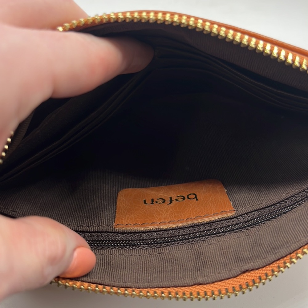 Befen Italian Leather Wristlet - Picture 5 of 6